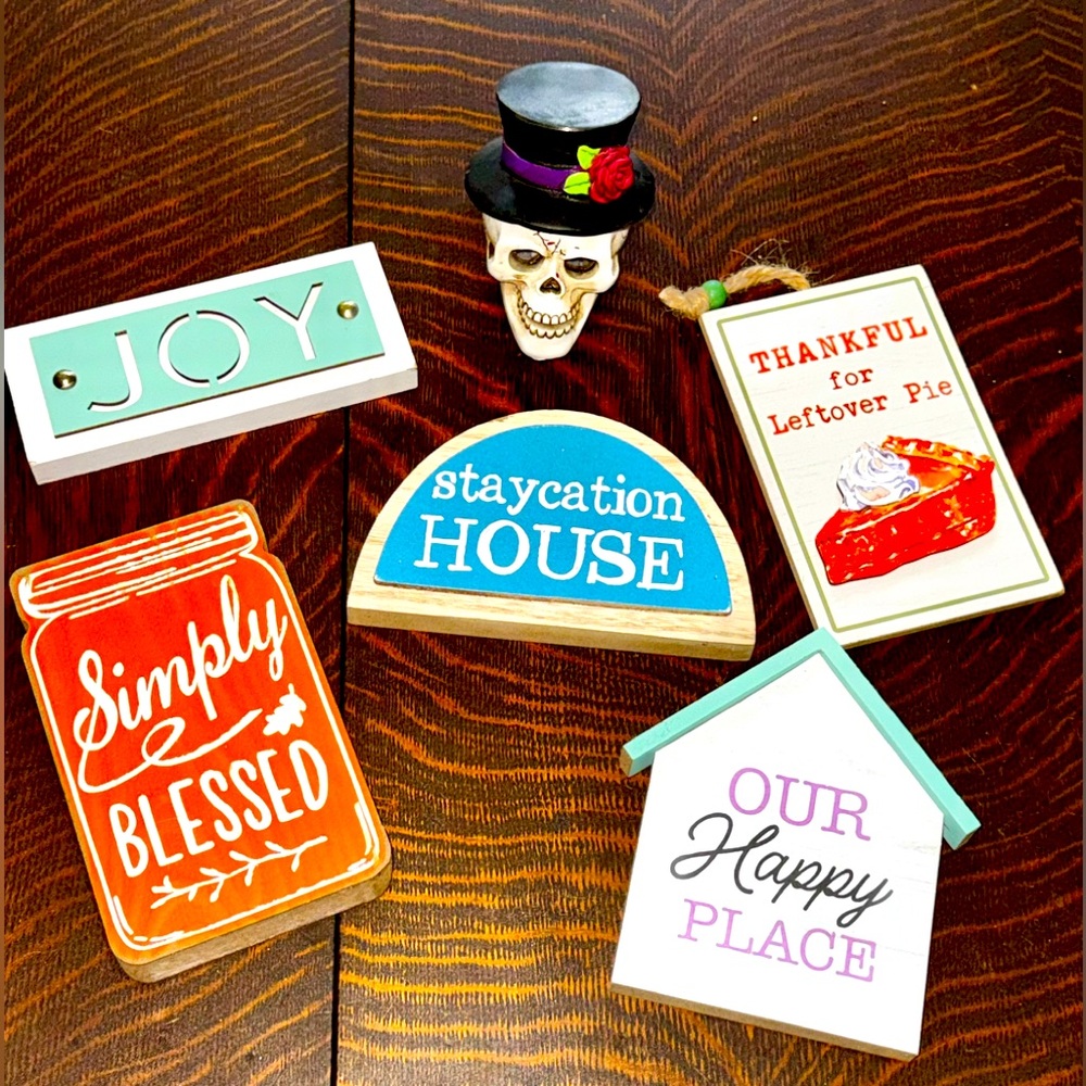Shelf Sitters / Home Decor (BUNDLE of 9)…